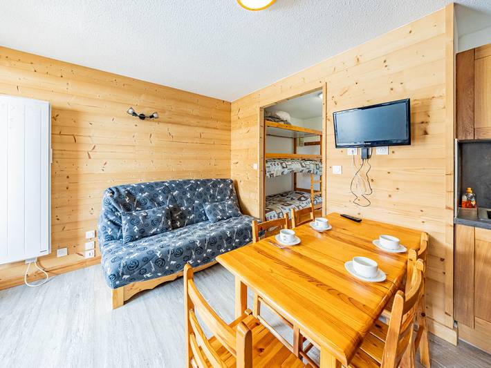 Gîte pour 5 personnes, avec balcon dans Office De Tourisme De Saint Francois Longchamp - 2