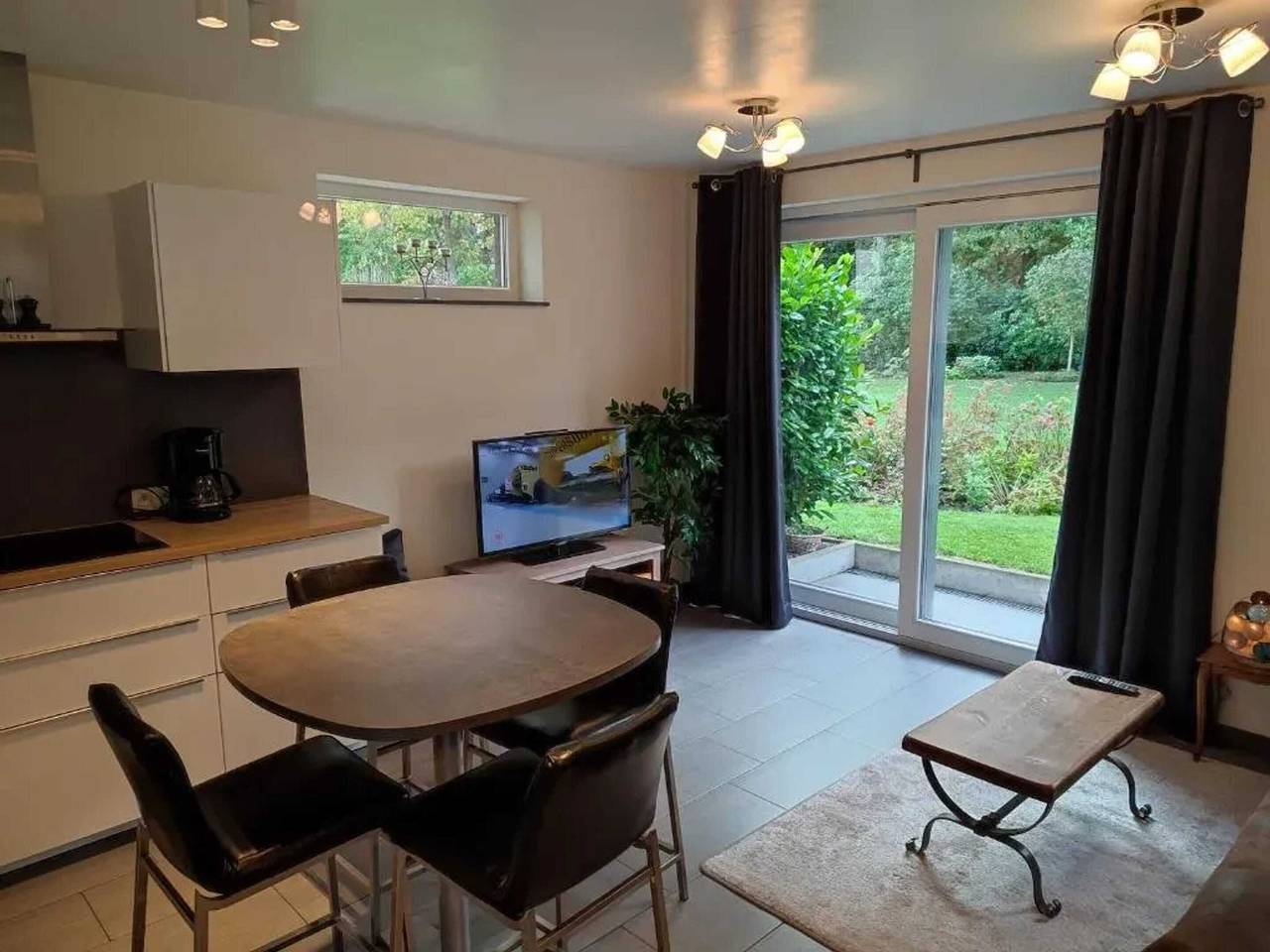 Appartement entier, Appartement confortable à Namur – 38 m² – Terrasse in Namur, Région de Namur