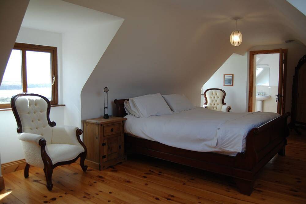 Ocean Drama-5 Bdrm Oceanfront Home, Stunning Panoramic Views Aug 22-28 Available in Kilquann Electoral Division, Dingle Peninsula