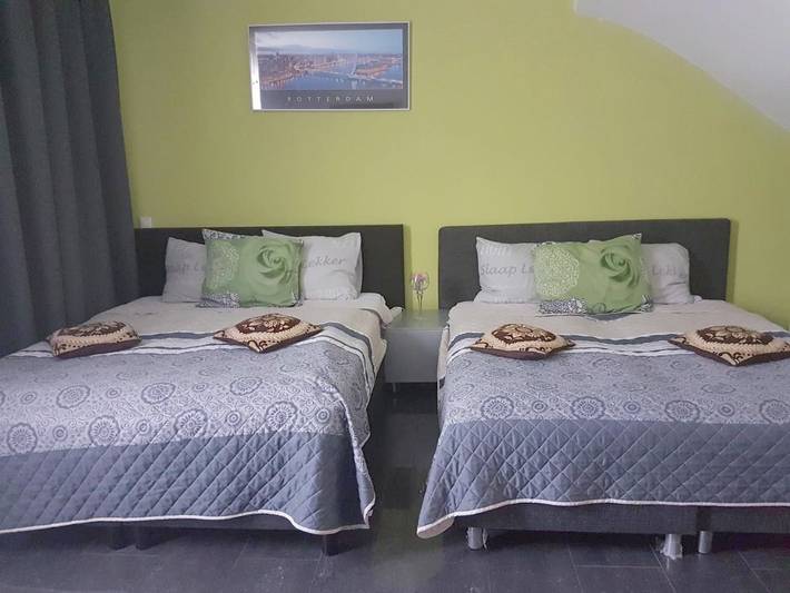Gîte pour 4 personnes, avec Terrasse et Jardin ainsi que Vue sur le lac et Vue à Rotterdam - 4