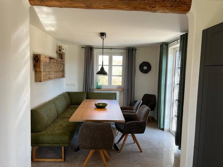 Ferienhaus für 8 Personen, mit Whirlpool und Terrasse sowie Garten und Ausblick in Ahorntal - 2