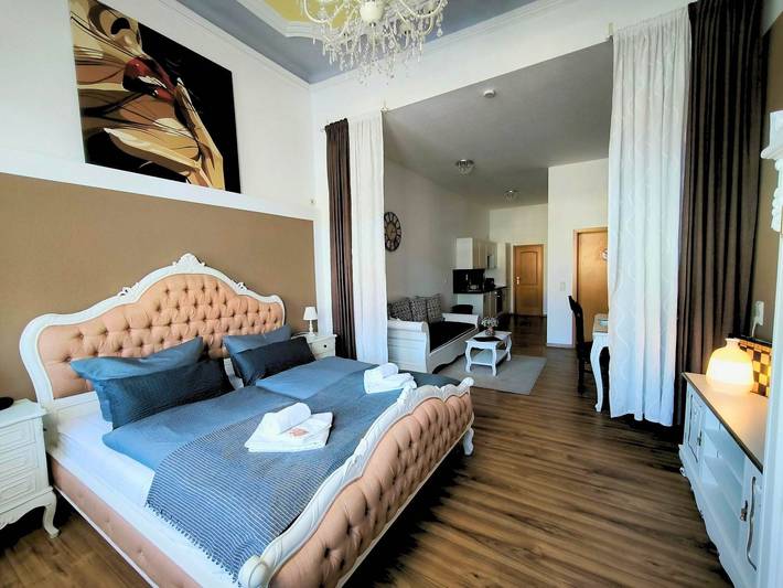 Ferienwohnung für 3 Personen, mit Terrasse und Garten in Mühlhausen