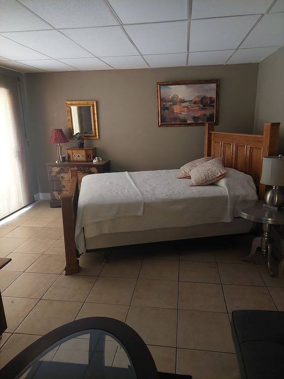 Vacation rental for 4 people, with hot tub in Jacksonville