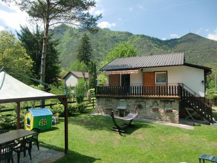 Ferienhaus für 4 Personen, mit Terrasse und Garten in Pur