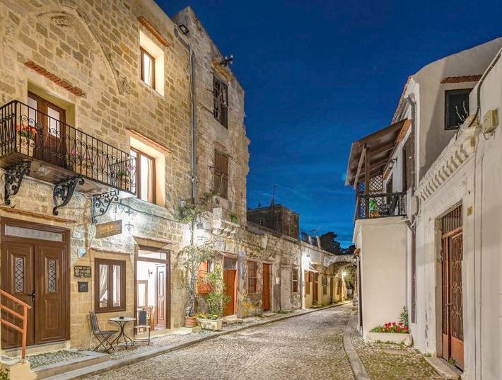 Casa de huéspuedes para 2 personas, con terraza y vistas en Rodas