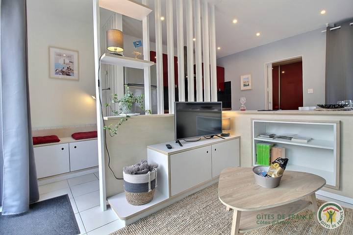 Gîte pour 2 personnes, avec terrasse et jardin dans Port du Linkin - 2