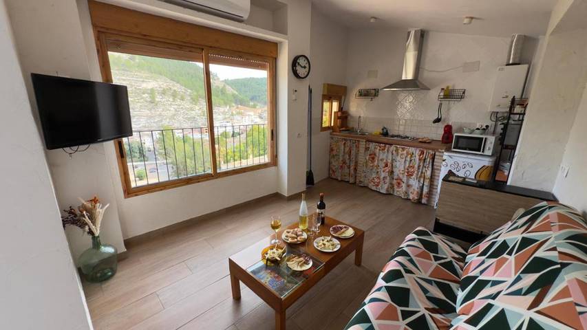 Apartamento de vacaciones para 6 personas, con jacuzzi y terraza en Provincia de Albacete - 4