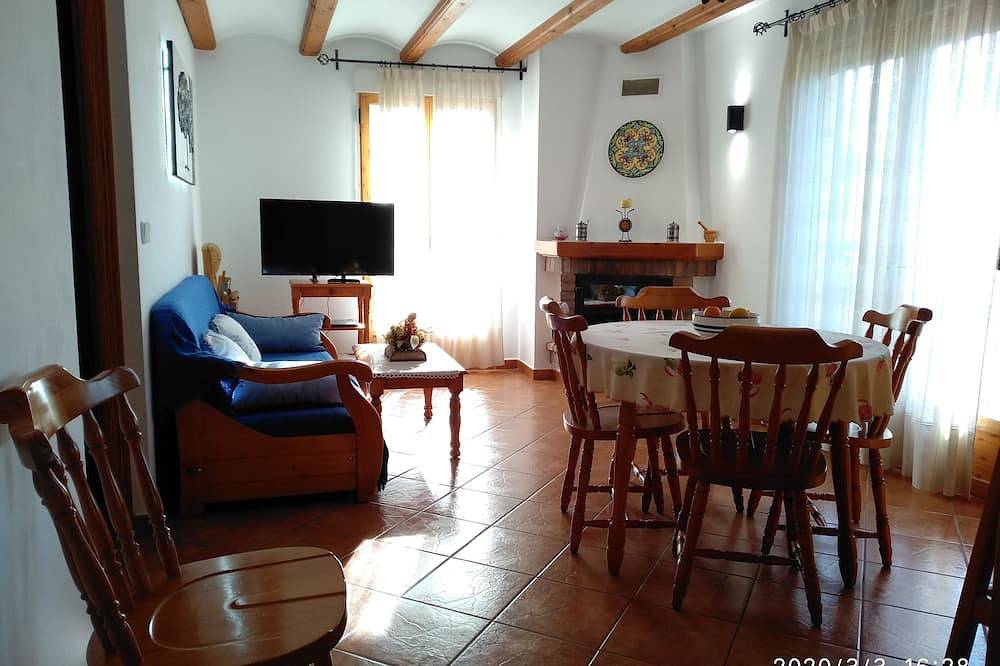Casa Rural de Montaña a 11Km del mar. in Orba, Costa Blanca