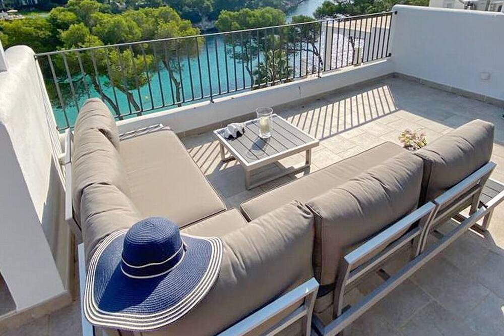 Villa for 10 People in Cala d'Or, Santanyí