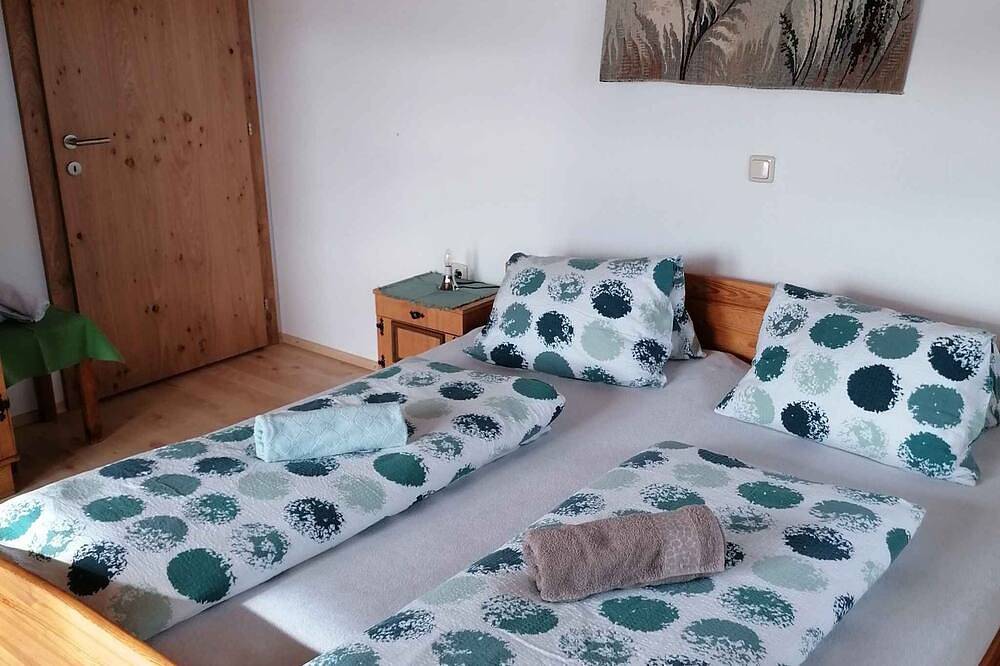 Ganze Wohnung, Ferienwohnung mit Terrasse und Garten in Bruck am Ziller, Bezirk Schwaz