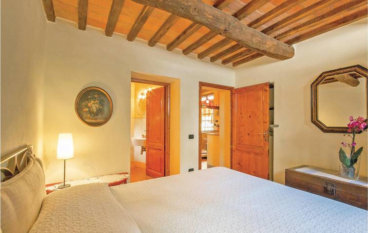 Gîte pour 4 personnes, avec piscine ainsi que terrasse et jardin à Vinci - 4