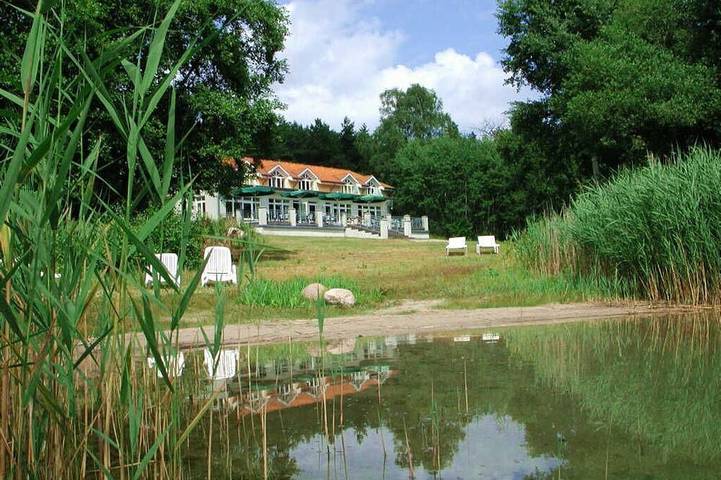 Ganze Wohnung, Kiwi Ferienwohnung 7 - Kiwi Ferienwohnungen am Dreier See in Alt Schwerin, Plauer See