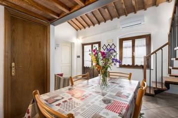 Holiday Rental for 6 People in San Gimignano, Chianti, Photo 4