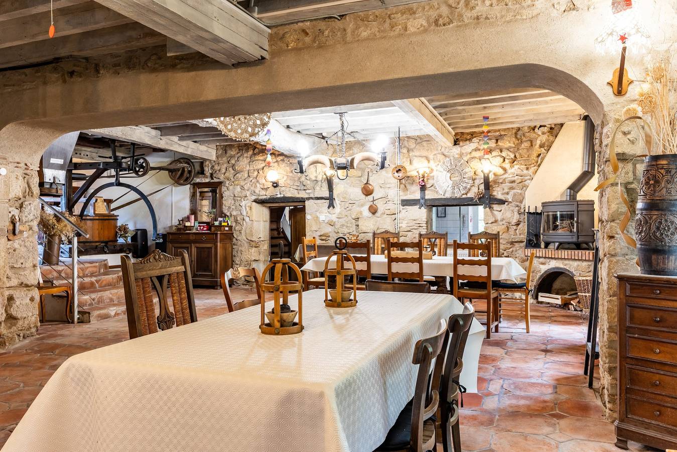 Casa Rural 'Moulin De Flaujague - Burdeos' con Piscina Privada, Terraza y Wi-Fi in Bassanne, Región de Langon