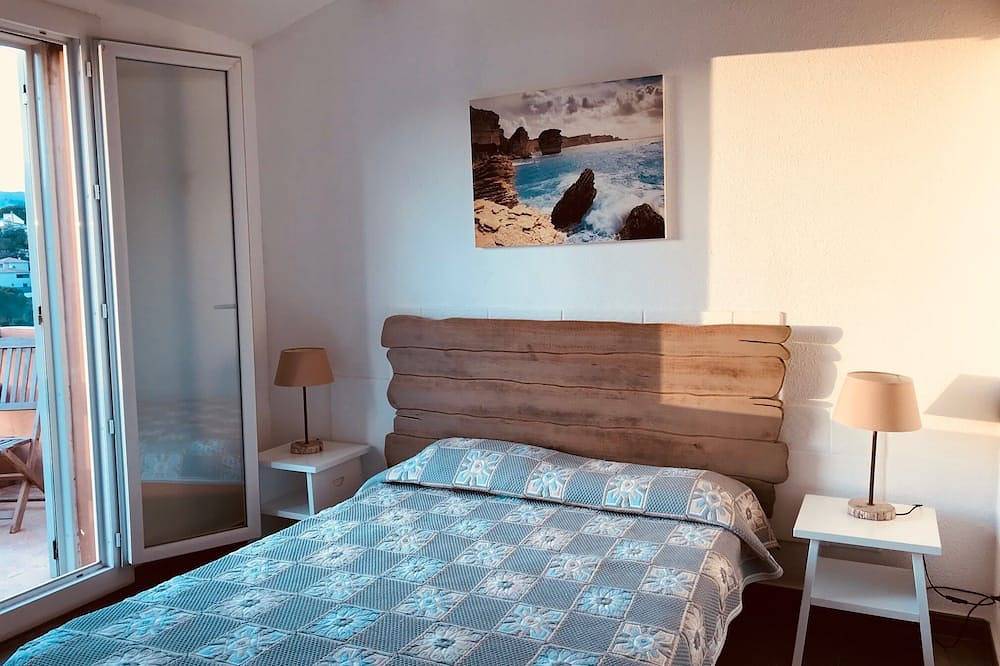 Mini villa dúplex con vistas al mar, terraza, barbacoa, a 5 minutos a pie de la playa de Santa Giulia in Santa Giulia, Porto Vecchio