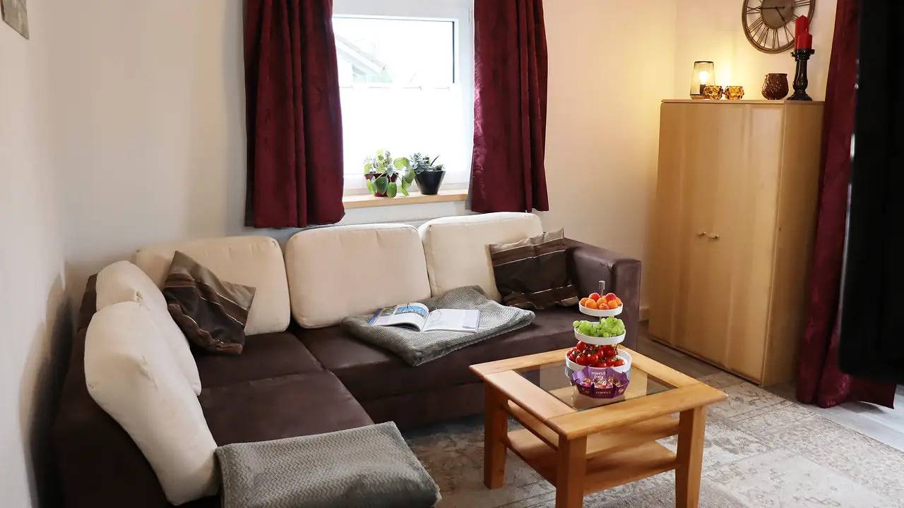 Ganze Ferienwohnung, Ferienwohnung für 5 Personen (55 m²) in Traunreut in Traunreut, Landkreis Traunstein