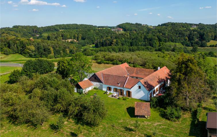 Bauernhof für 4 Personen, mit Terrasse und Garten im Südburgenland