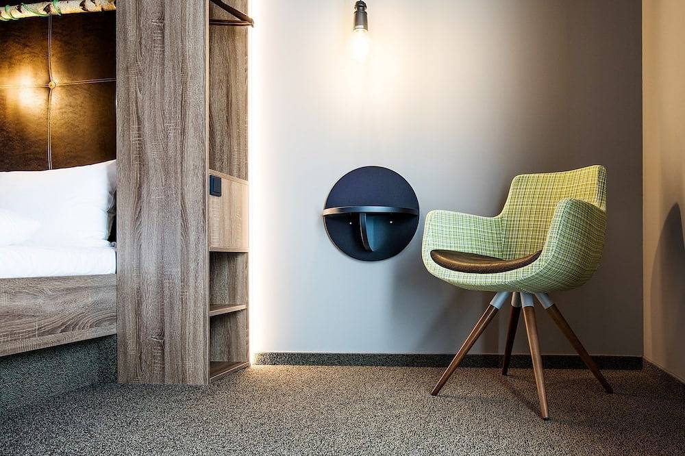 Ganze Wohnung, Doppelzimmer mit Dusche und Wc in Pfullendorf, Region Bodensee-Oberschwaben