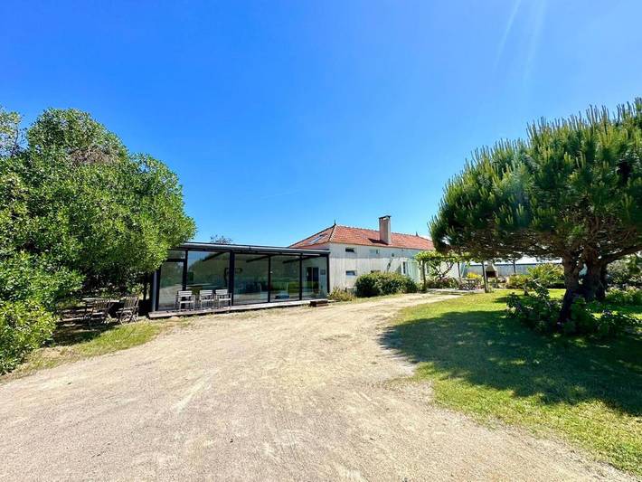 Location de vacances pour 8 personnes, avec jardin et piscine ainsi que vue sur le lac et vue dans Costa Nova - 4