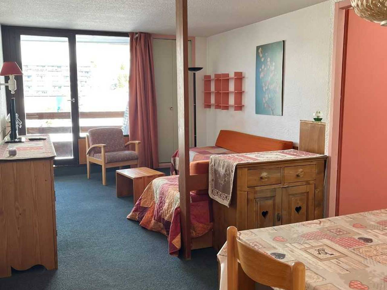 Ganze Wohnung, Les Menuires - 5 Pers., 42 m², 2 Zimmer, direkt an den Pisten, Wifi, Haustiere erlaubt in Les Menuires, Saint-Martin-de-Belleville