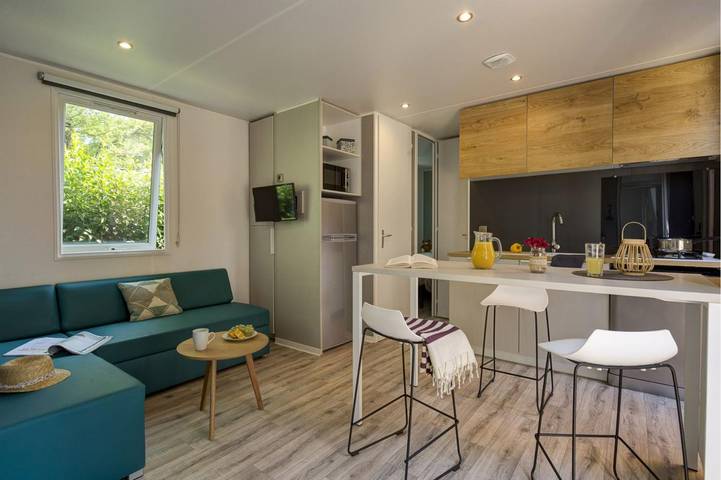 Camping für 6 Personen, mit Pool und Terrasse sowie Garten, mit Haustier in Frejus - 4