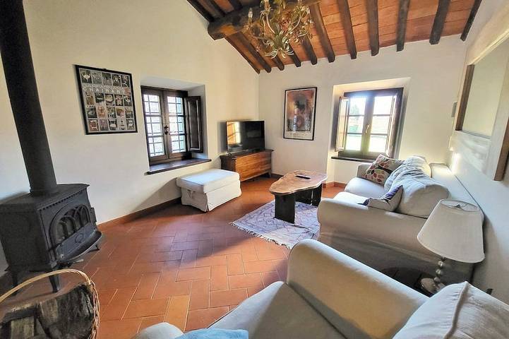Renovierte Farmhaus, privater Pool,Tauchbecken,Bad im Fluss!Zu Fuß zur Pizzeria. in Fosciandora, Garfagnana