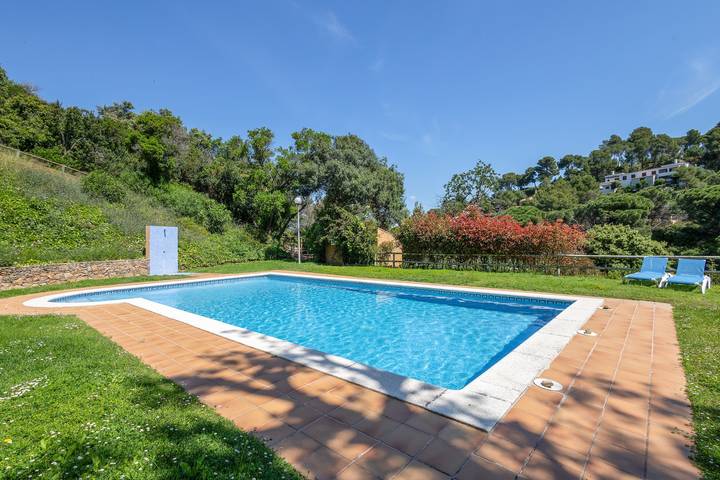 Ferienhaus für 6 Personen, mit Balkon und Garten in Begur