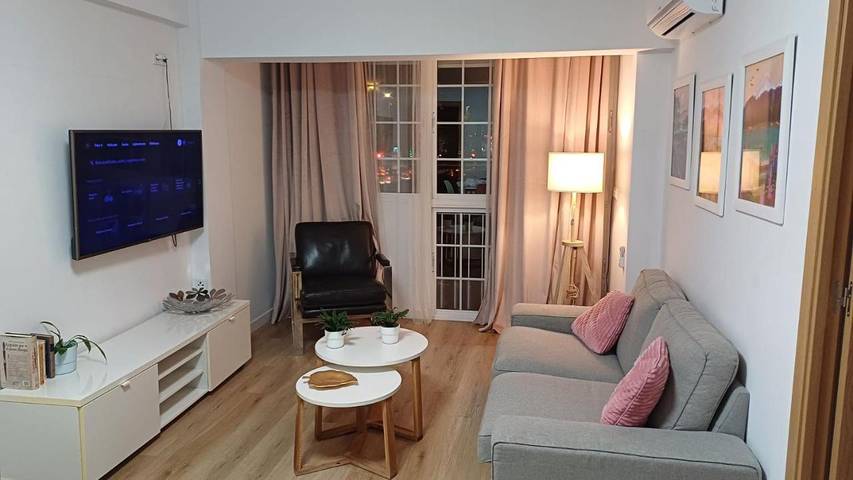 Apartamento de vacaciones para 6 personas, con balcón y vistas - 1