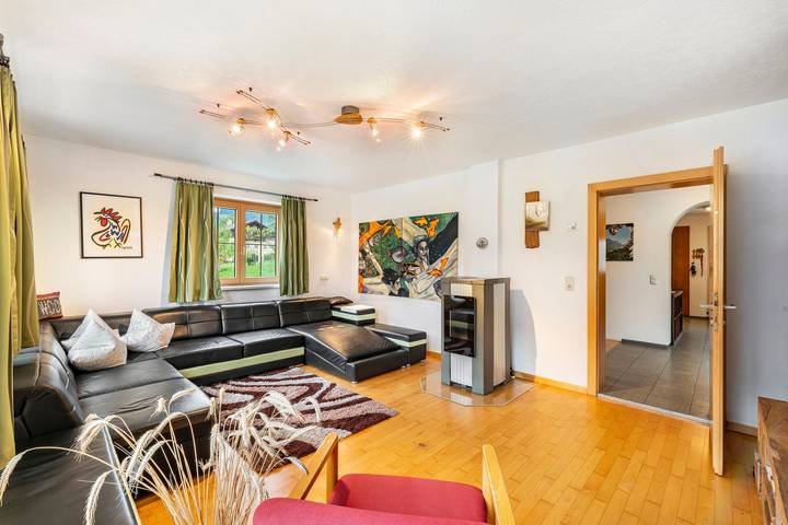 Ganze Wohnung, Apartment „Rackhof“ mit Bergblick, privater Terrasse und WLAN in Schobergruppe, Oberlienz