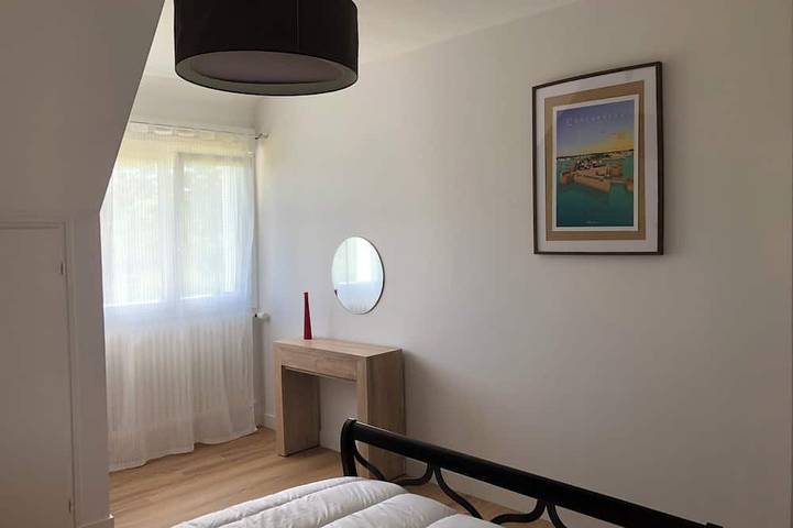 Location de vacances pour 8 personnes, avec terrasse et jardin à Melgven - 3