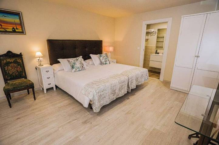 8 bedroom cottage in santa maria de dulcis in Santa María de Dulcis, Provincia de Huesca