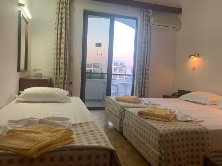Apartment in A Hotel 'Hercules Plus Faliraki' with Shared Pool, Shared Terrace and Wi-Fi in Faliraki, Rhodos