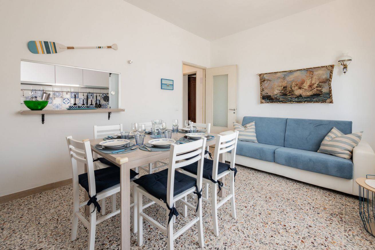Entire apartment, Casa al Mare one step away from the beach! x6 in Fano (Municipality), Valle del Metauro