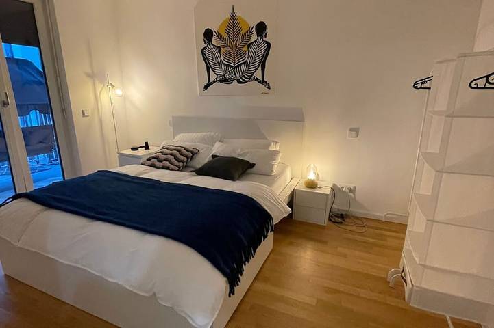 Ganze Wohnung, Wertvoller Flughafen Sta in Schönefeld (Brandenburg), Schönefeld