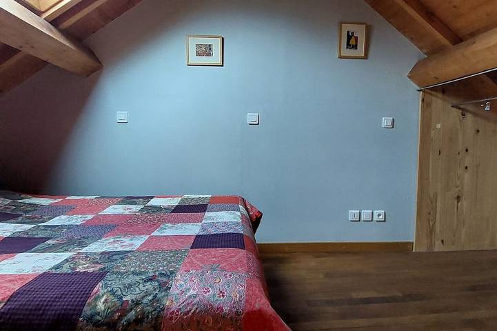 Gîte pour 4 personnes, avec terrasse et jardin à Saint-Priest-des-Champs - 3
