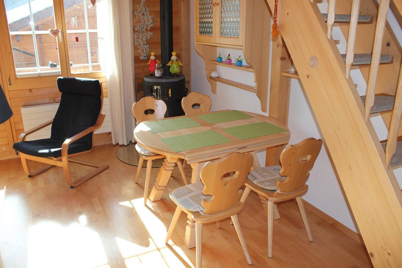 Geheel vakantieappartement, Vakantieappartement voor 4 personen met balkon in Lenk im Simmental, Lenk