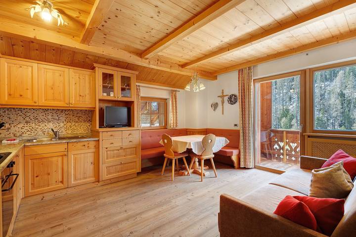 Ferienwohnung für 4 Personen, mit Balkon, mit Haustier in Wengen (Italien)