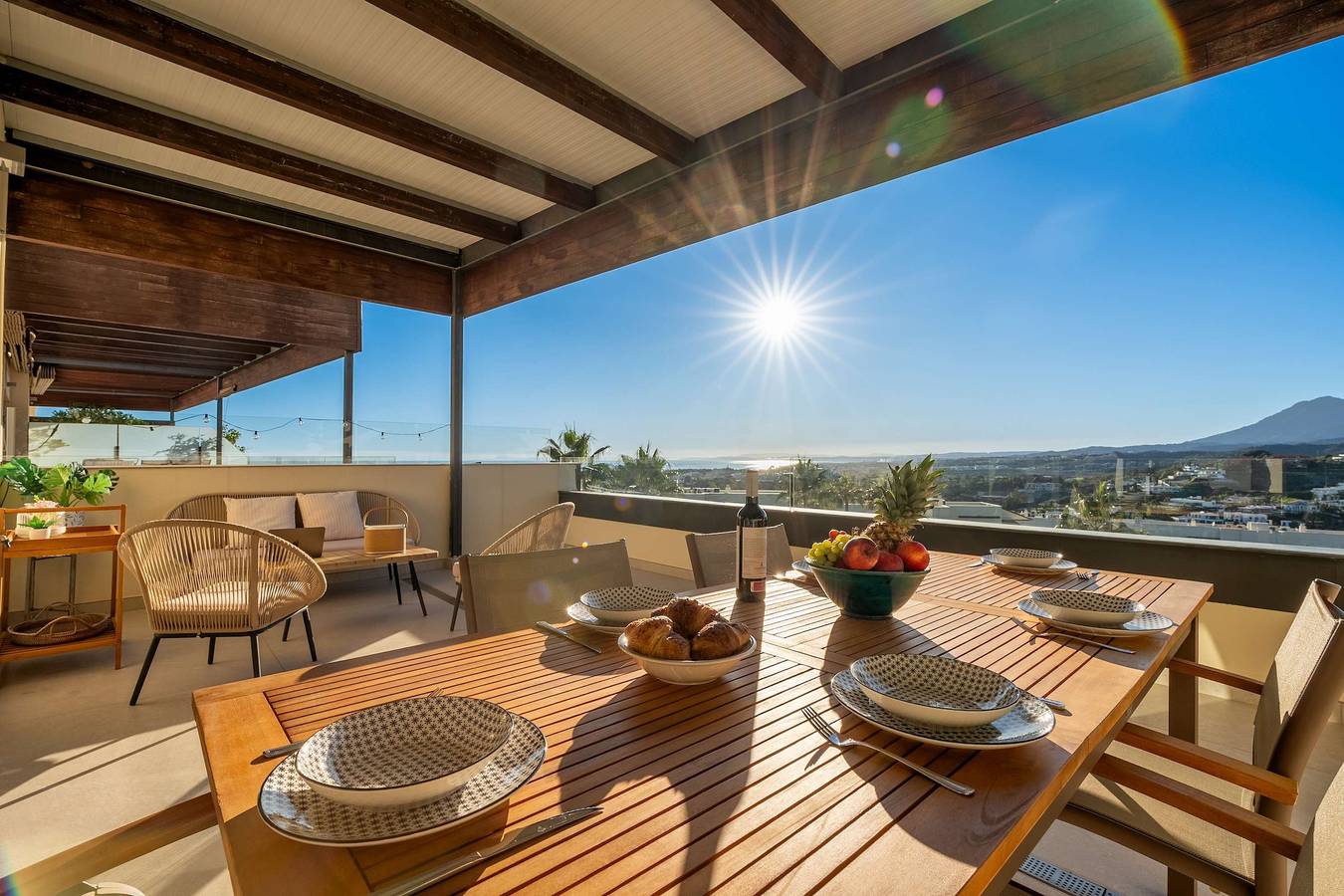 Ganze Wohnung, Ferienwohnung für 4 Personen mit Garten in Royal Flamingos Golf Resort, Benahavís