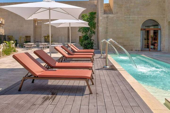 Chambre d’hôte pour 2 personnes, avec Jardin et Piscine