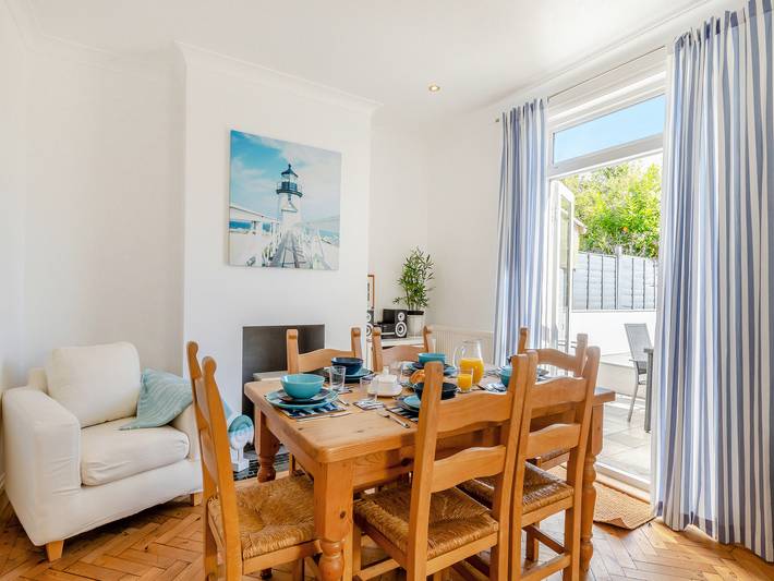 Gîte pour 6 personnes, avec Jardin à Torquay - 4
