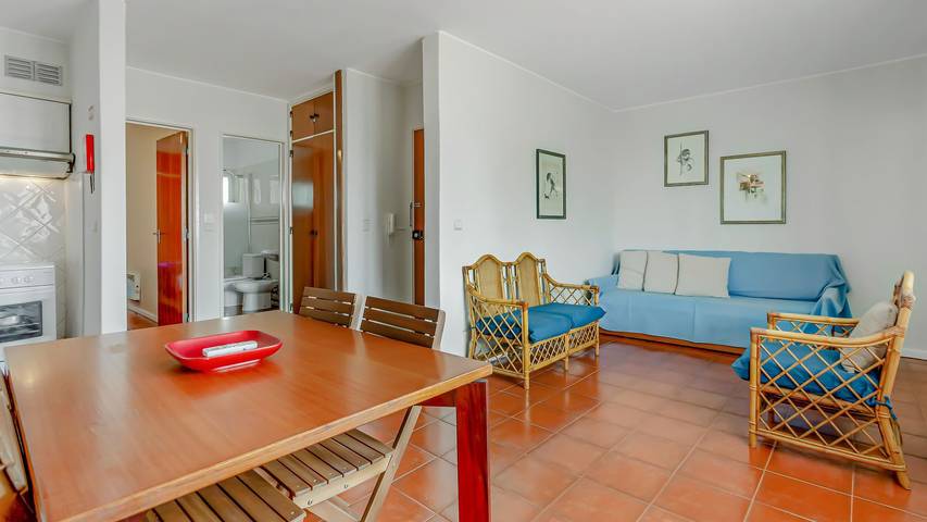 Apartamento entero, Apartamento de vacaciones para 4 personas con balcón in Vilamoura, Quarteira