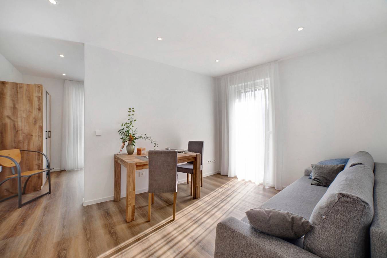 Ganze Wohnung, Ferienwohnung "Haus Vergissmeinnicht" mit Bergblick, Garten & Wlan in Dorf Tirol, Texelgruppe
