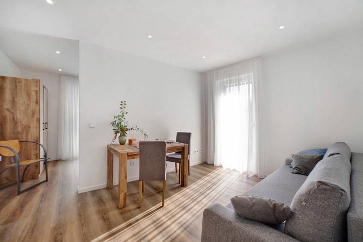 Ferienwohnung für 2 Personen, mit Garten im Dorf Tirol