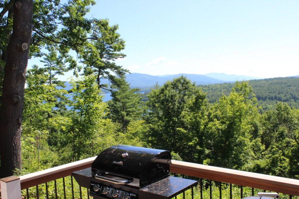 Home with beach access, incredible water views, washer/dryer & golf nearby in Holderness, Squam Lake