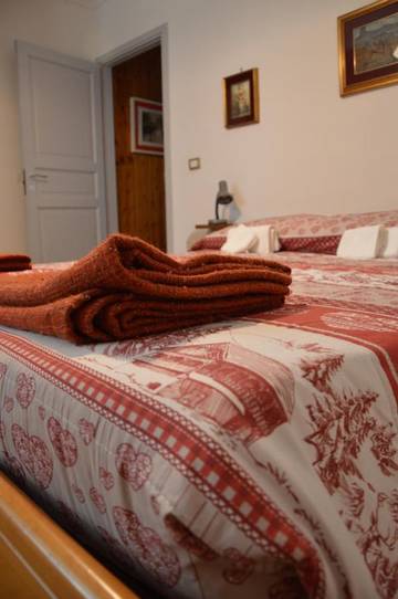 Gîte pour 2 personnes, avec vue et balcon à Torre Pellice