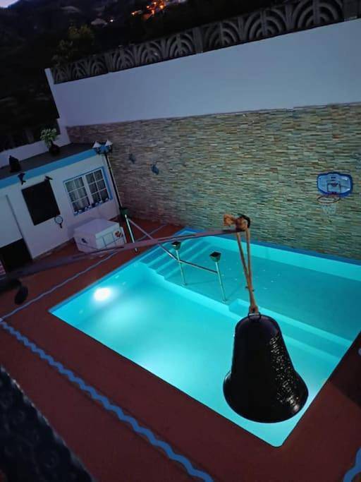 Chalet para 6 personas, con jardín además de vistas y piscina, Se admiten mascotas en Gran Canaria