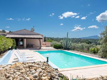 Maison de vacances pour 6 personnes, avec jardin et terrasse, animaux acceptés dans le Var