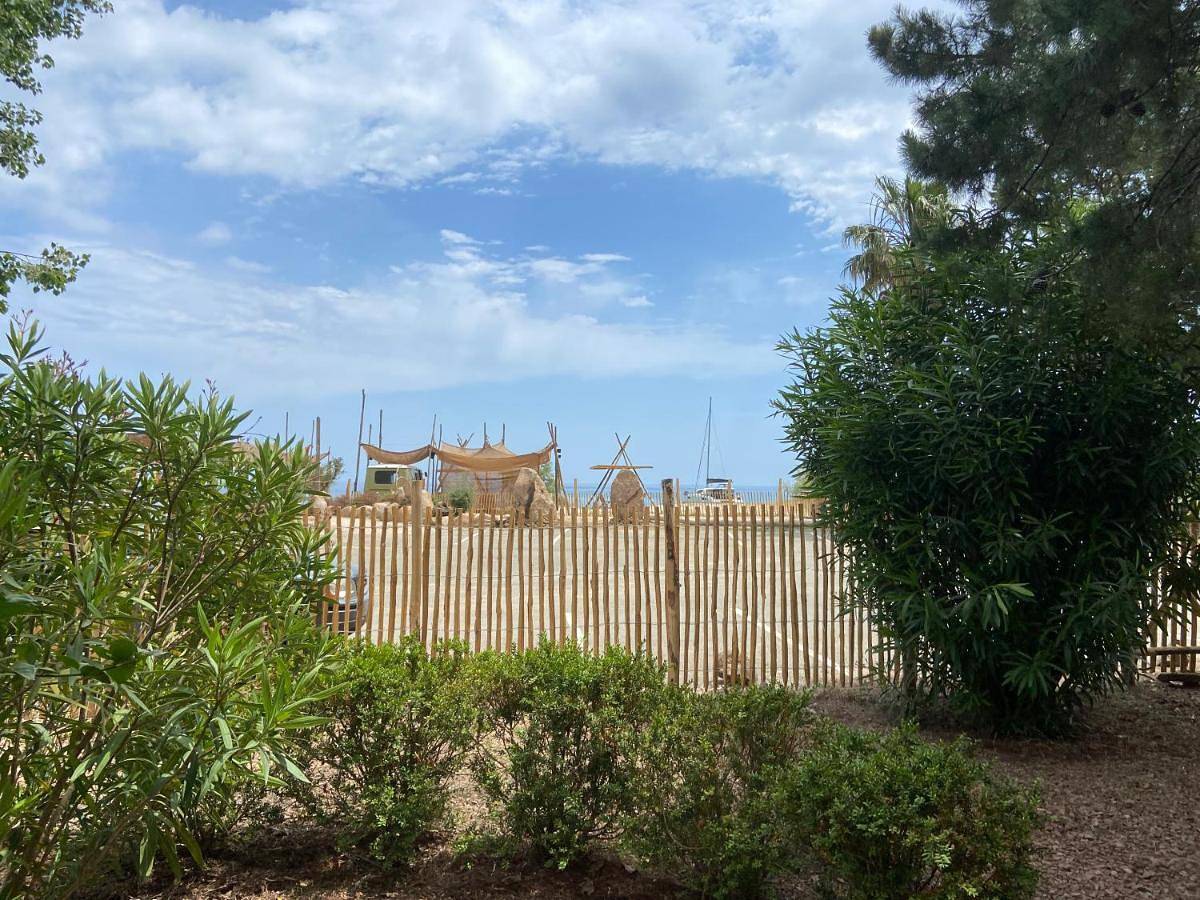 Double Room with Sea View in Favone, Sari-Solenzara