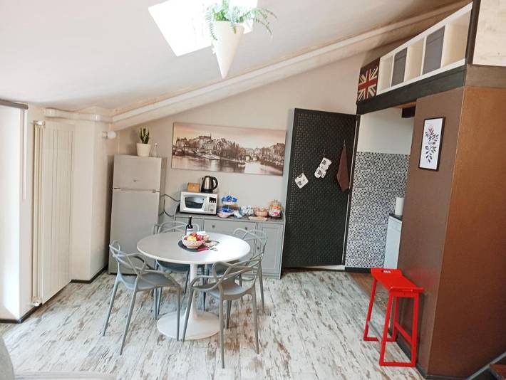 Gîte pour 5 personnes, avec vue et balcon, animaux acceptés à Coni - 2