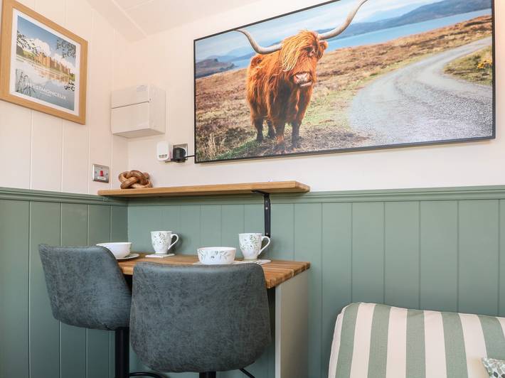 Salthaven  Shepherds Hut in Pevensey, Sussex Oriental